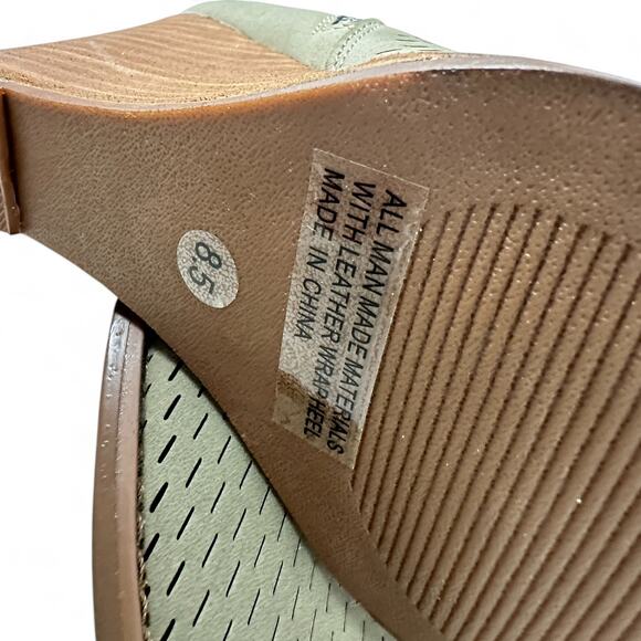 NWT DV by Dolce Vita Guston Bootie Olive From Stitch Fix (8.5) - Picture 8 of 10